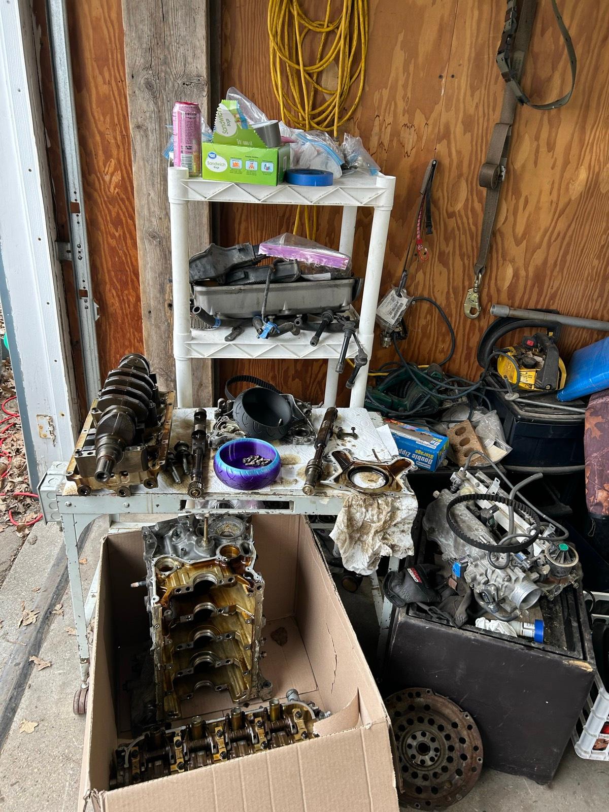 Spare engine tore down — photo 1