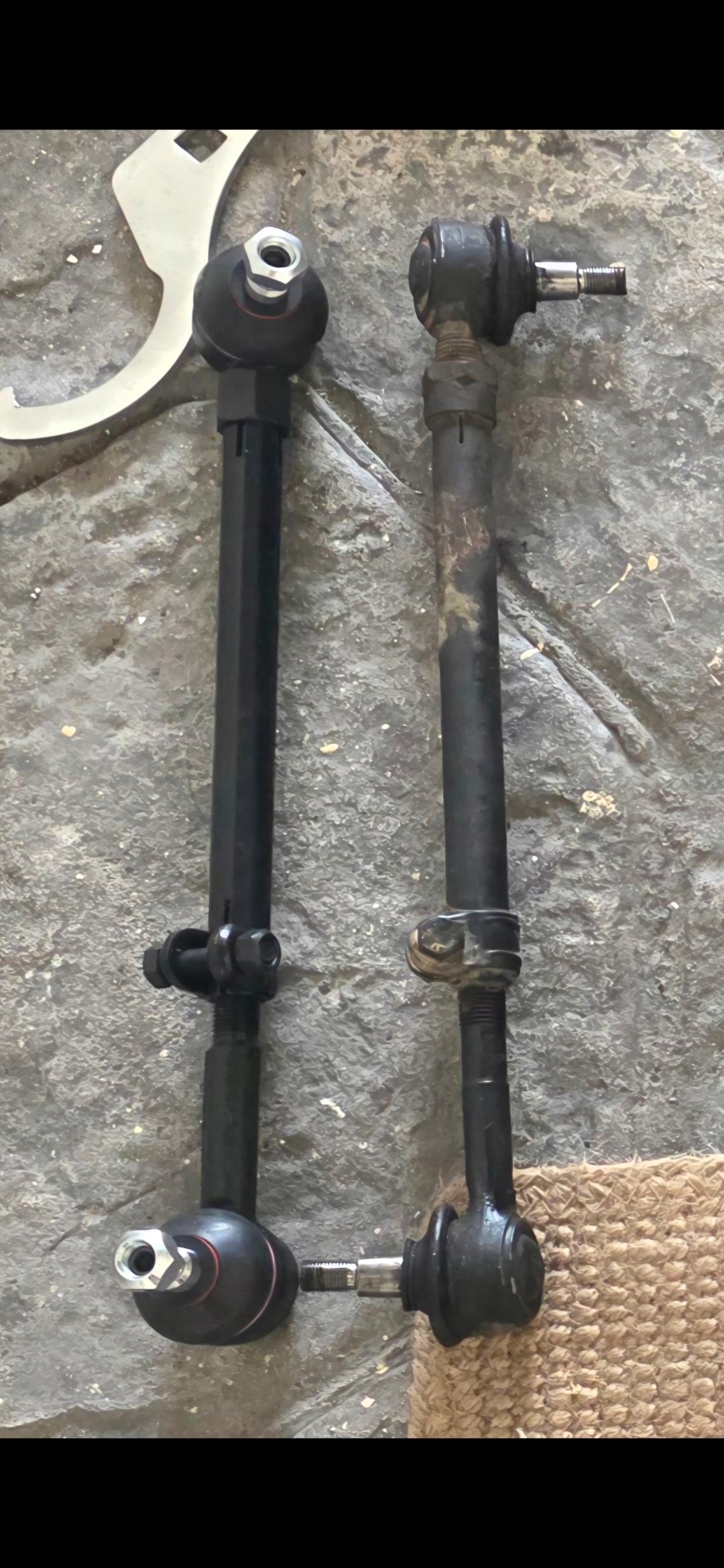 Outer Tie Rods installed — photo 1